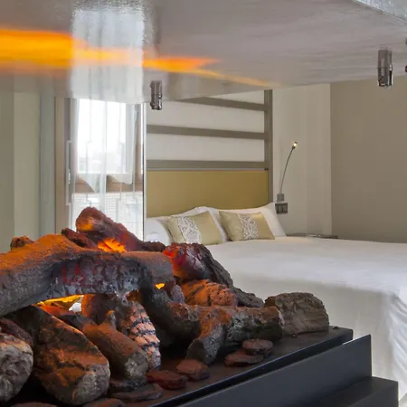 & Princesa Munia Hotel