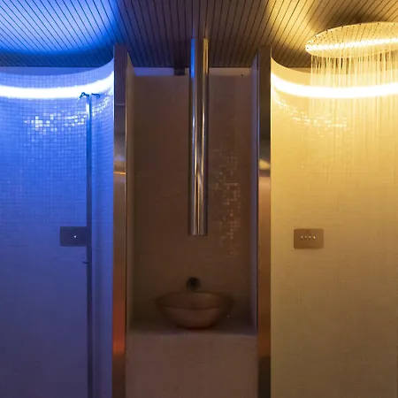 Hotell & Princesa Munia Oviedo