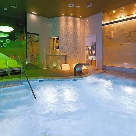 & Princesa Munia Hotell 4*