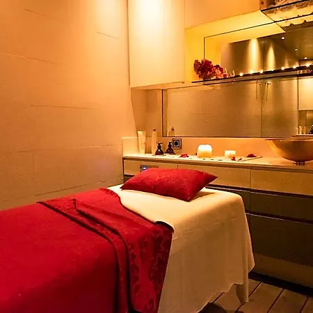 Hotell & Princesa Munia 4*