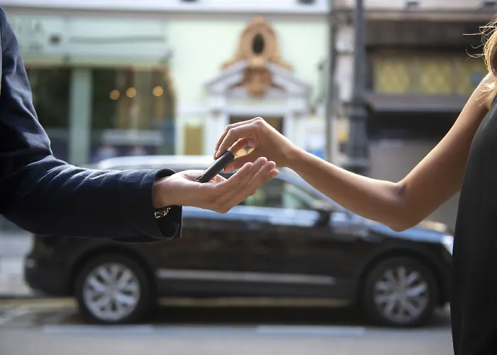 普林西斯卡姆尼亚酒店＆spa 4* 奥维耶多