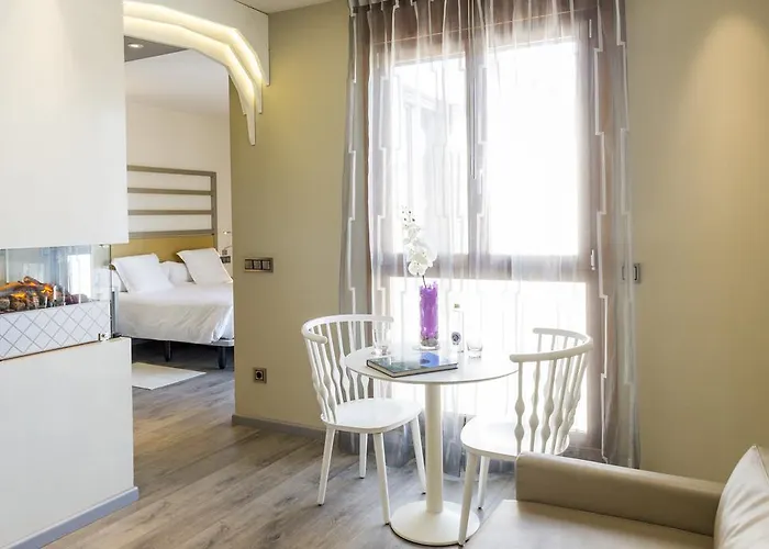 Hotel & Princesa Munia